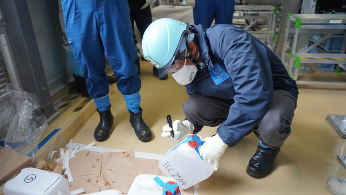 250717_02 Fukushima water testing