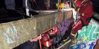 Emergency crews rescue teen trapped in Saskatoon storm drain storm sewer rescue